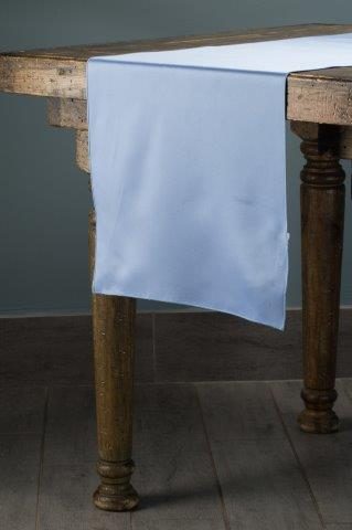 Matte Lamour Periwinkle table runner